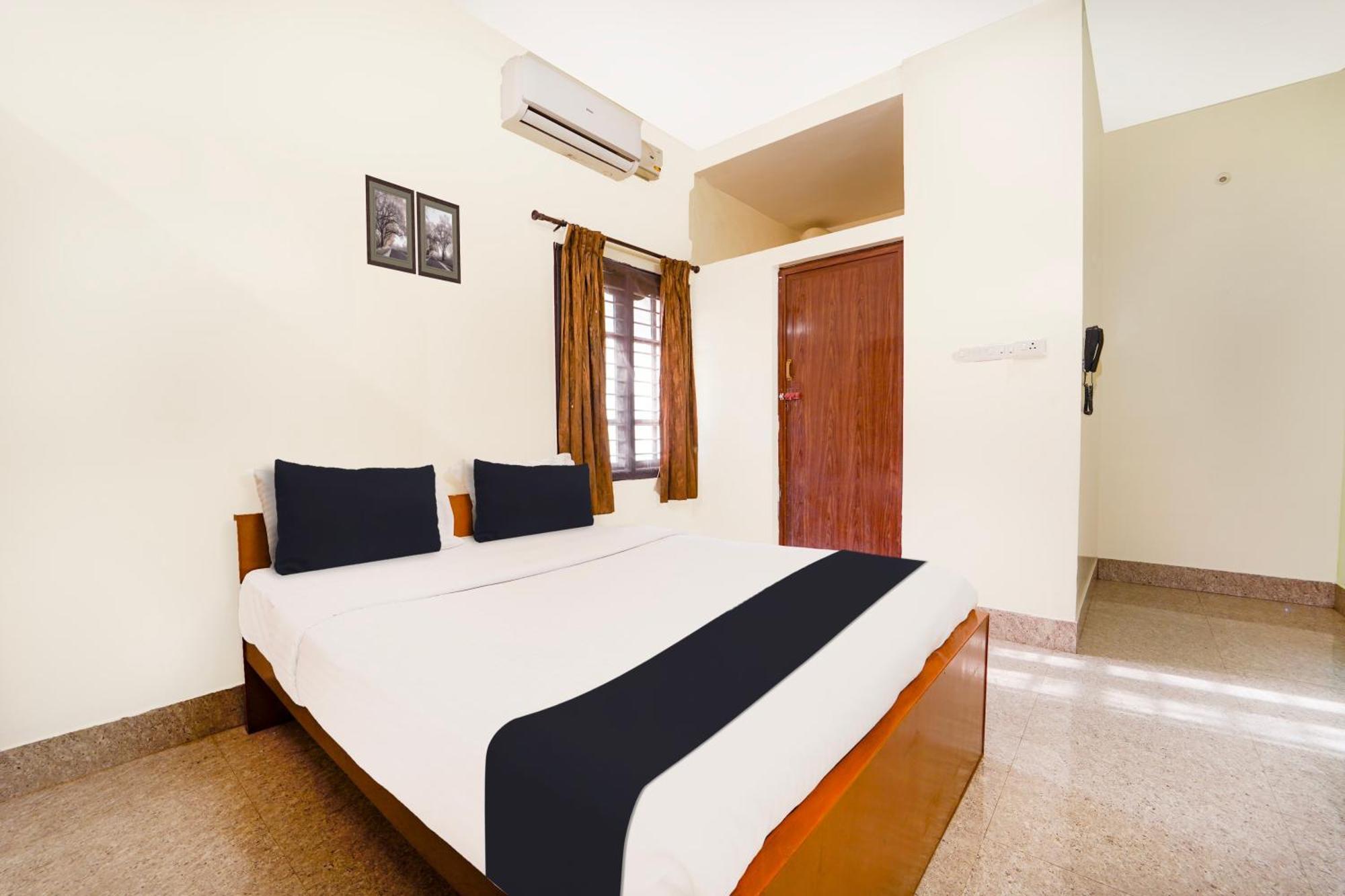 Irugur Hotel O Singanallur Coimbatore מראה חיצוני תמונה