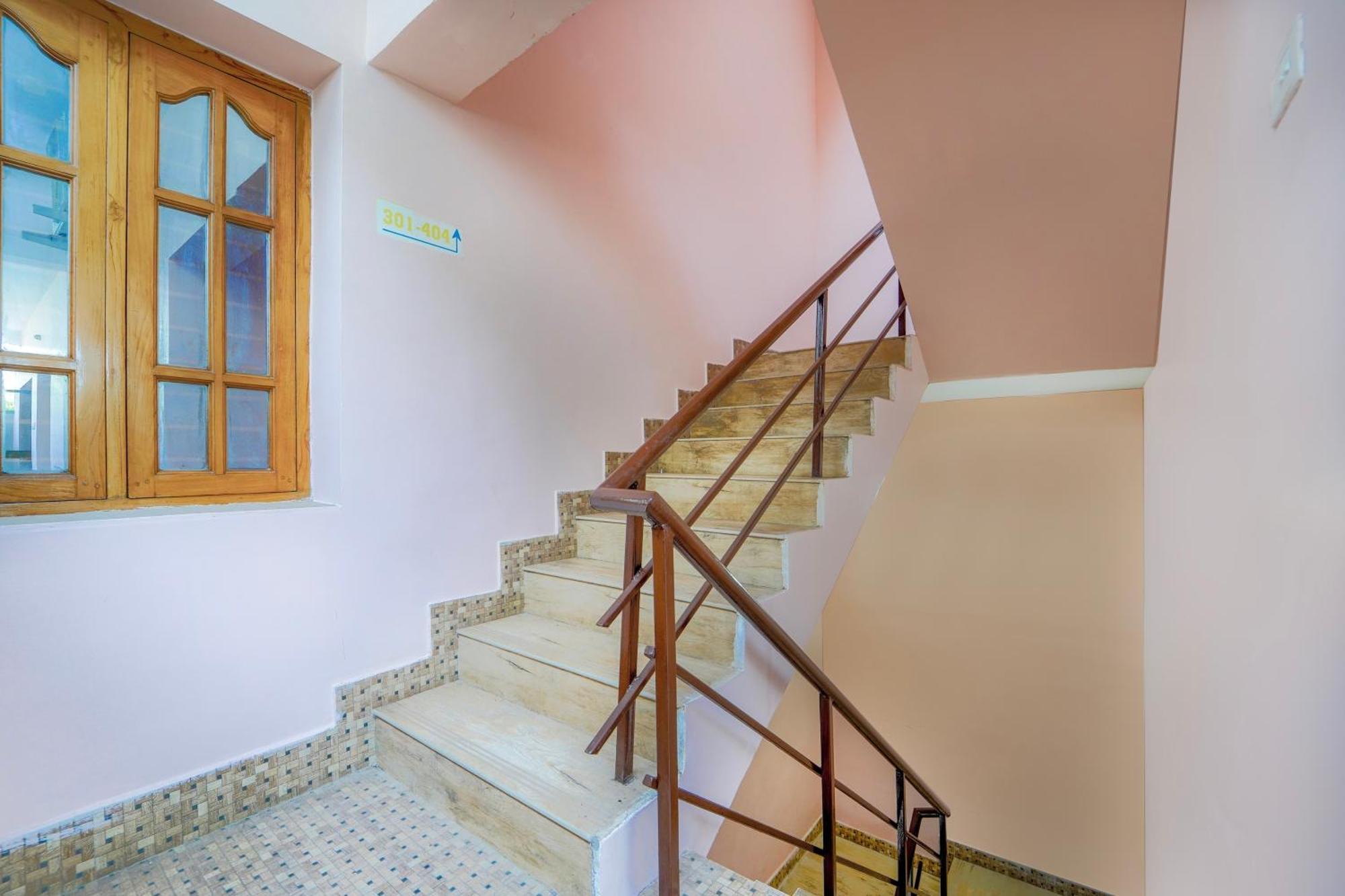 Irugur Hotel O Singanallur Coimbatore מראה חיצוני תמונה